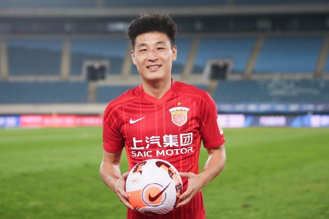 同时，电影仅仅有工业还不够，还要有美学和艺术，这是导演、制片人、学界、业界都要面对并践行的问题